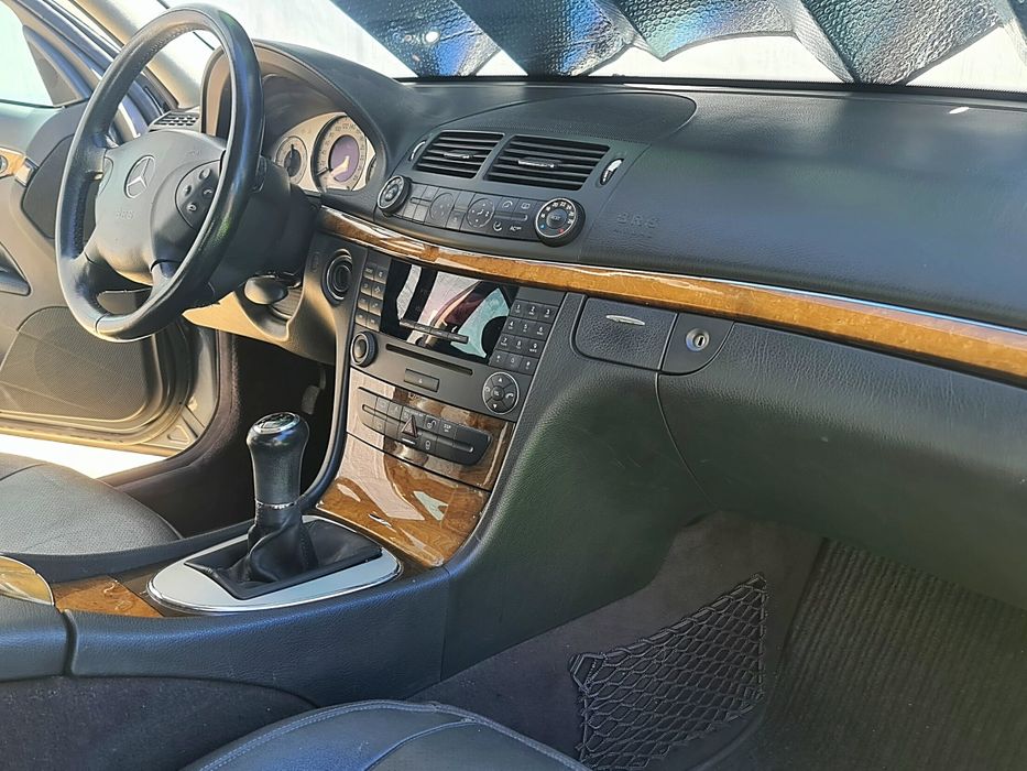 Mercedes-Benz E220CDI NACIONAL 2004 MANUAL 247000km