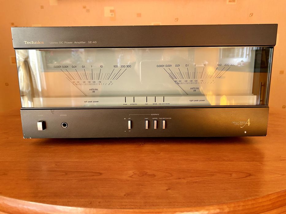 Cтереопідсилювач потужності Technics SE-A3