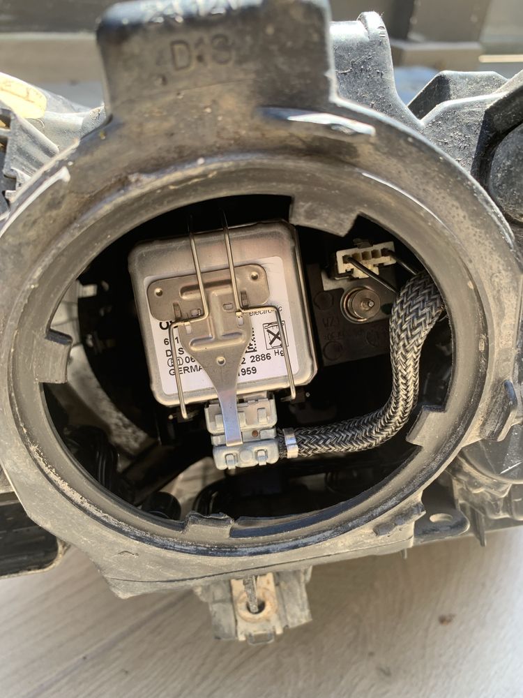 Farol/otica bmw f31 lado esquerdo