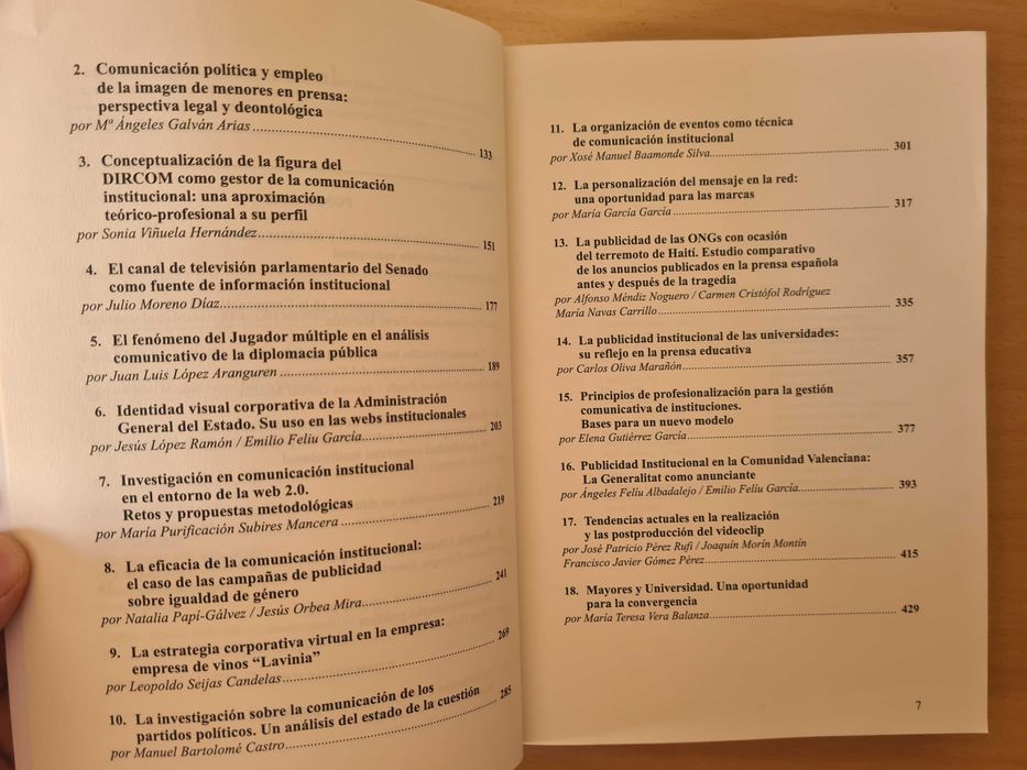 Livro "Comunicación Institucional y Política" de Palma Peña Jinénez