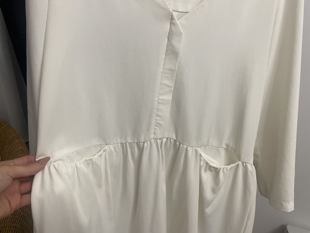 Biała sukienka Mango