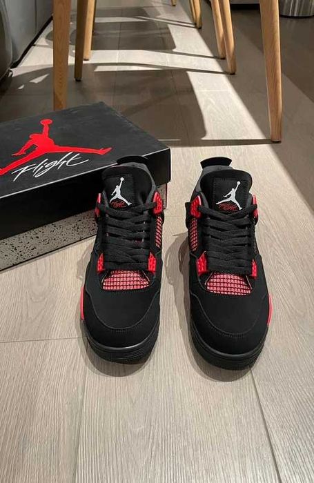 Buty biegania Jordan 4 RetroRedThunder R.40