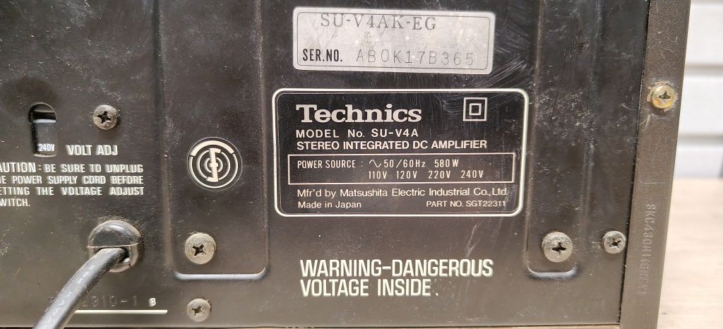 Wzmacniacz TECHNICS SU V4A. Class A