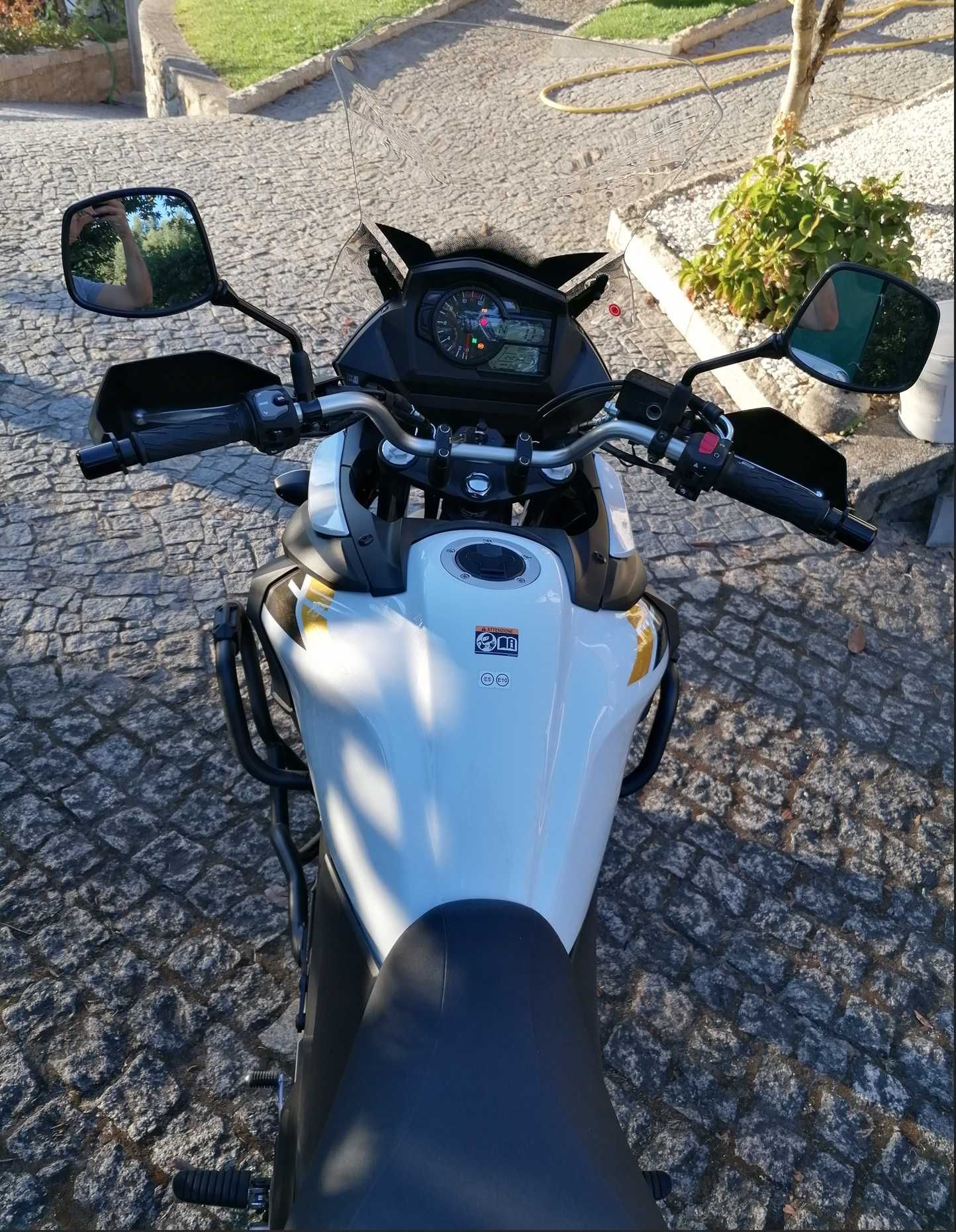 Suzuki V-Strom 650 XT 4600 km
