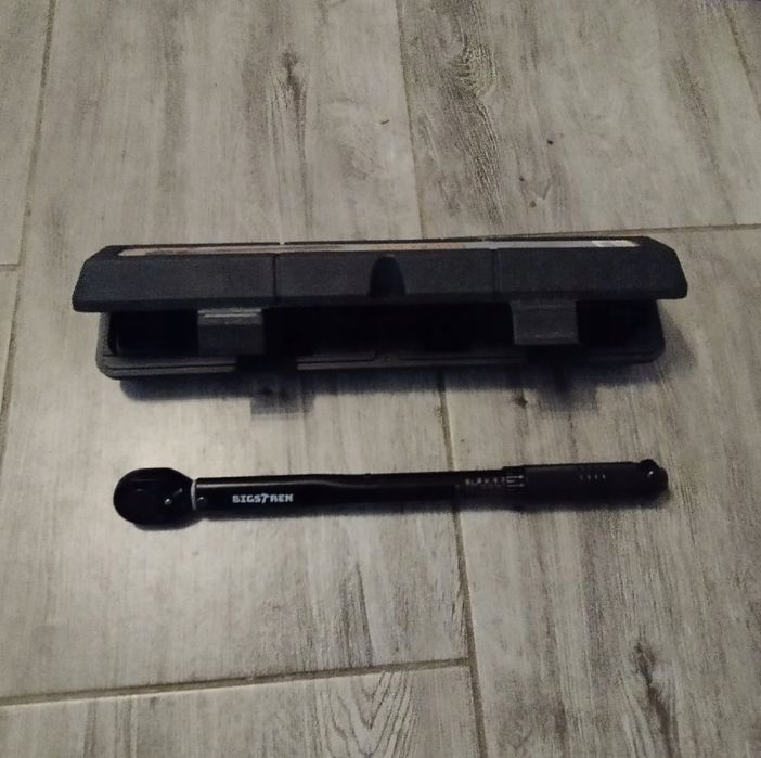 Nowy Klucz Dynamometryczny 3/8 " 7-112nm z Blokadą Etui