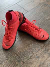 Nike Mercurial r.35 buty piłkarskie halówki