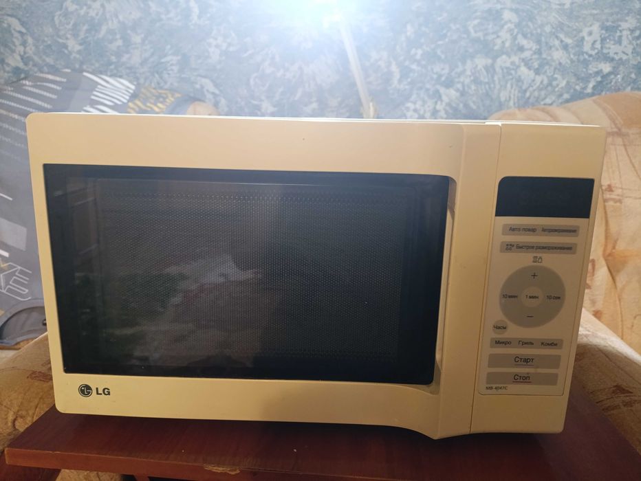 Продам микроволновку! Поломалась кнопка