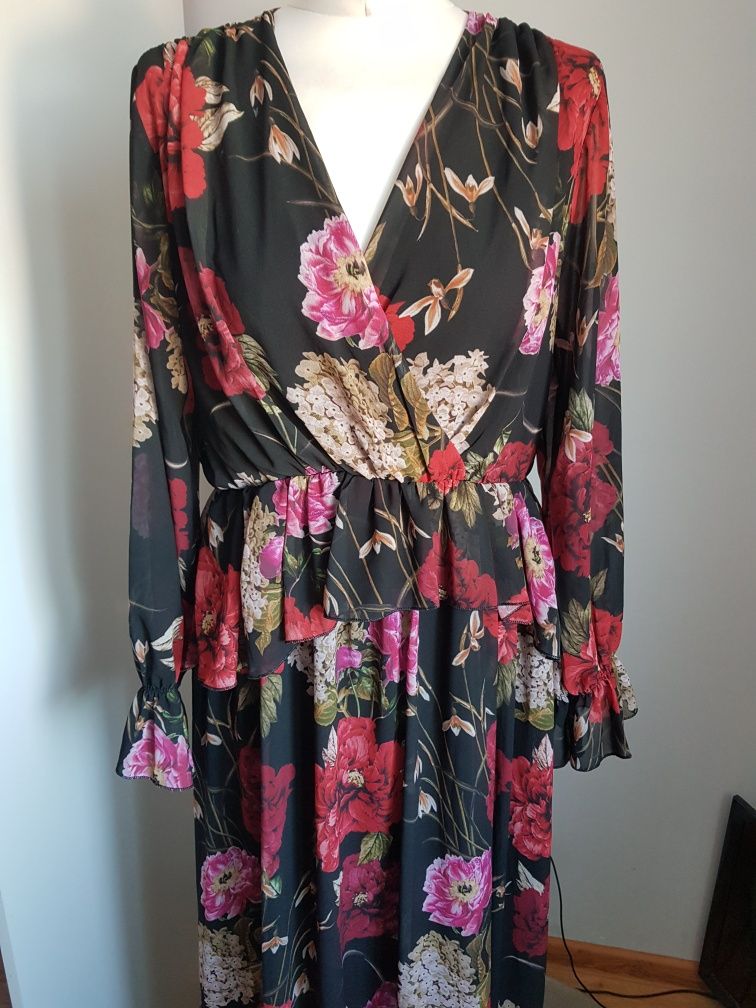 Sukienka suknia maxi w kwiaty rozkloszowana szyfonowa zwiewna