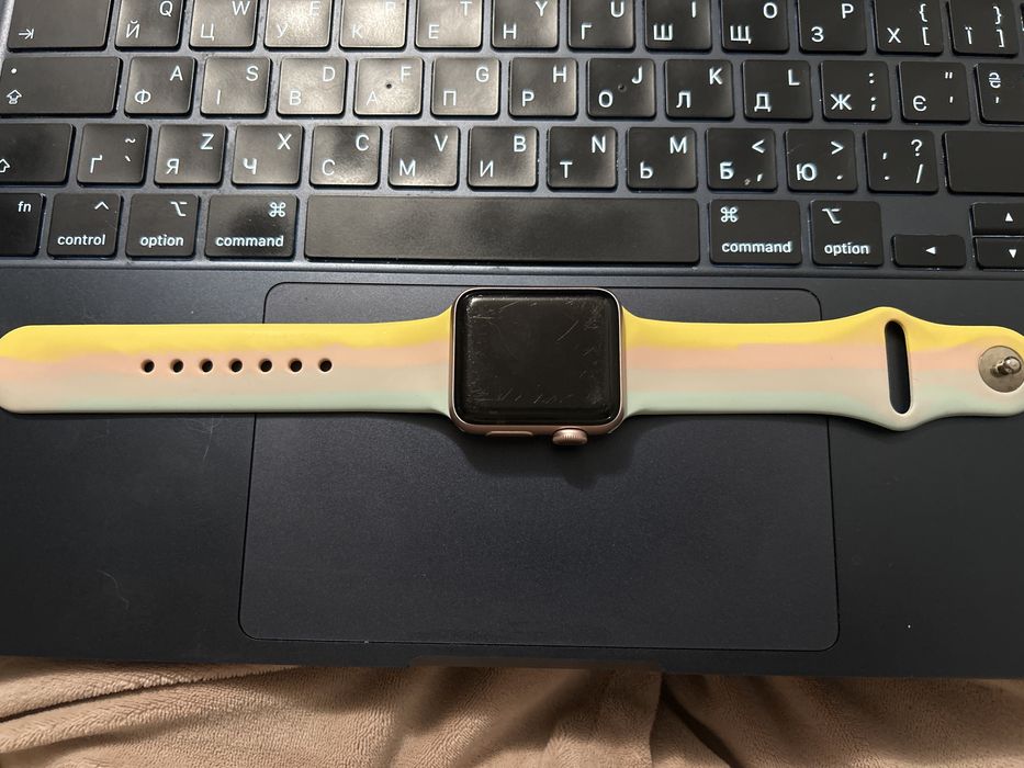 Apple Watch Series 2, 38 мм — б/у