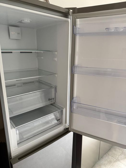 Frigorífico Beko RCNE366K40XBN