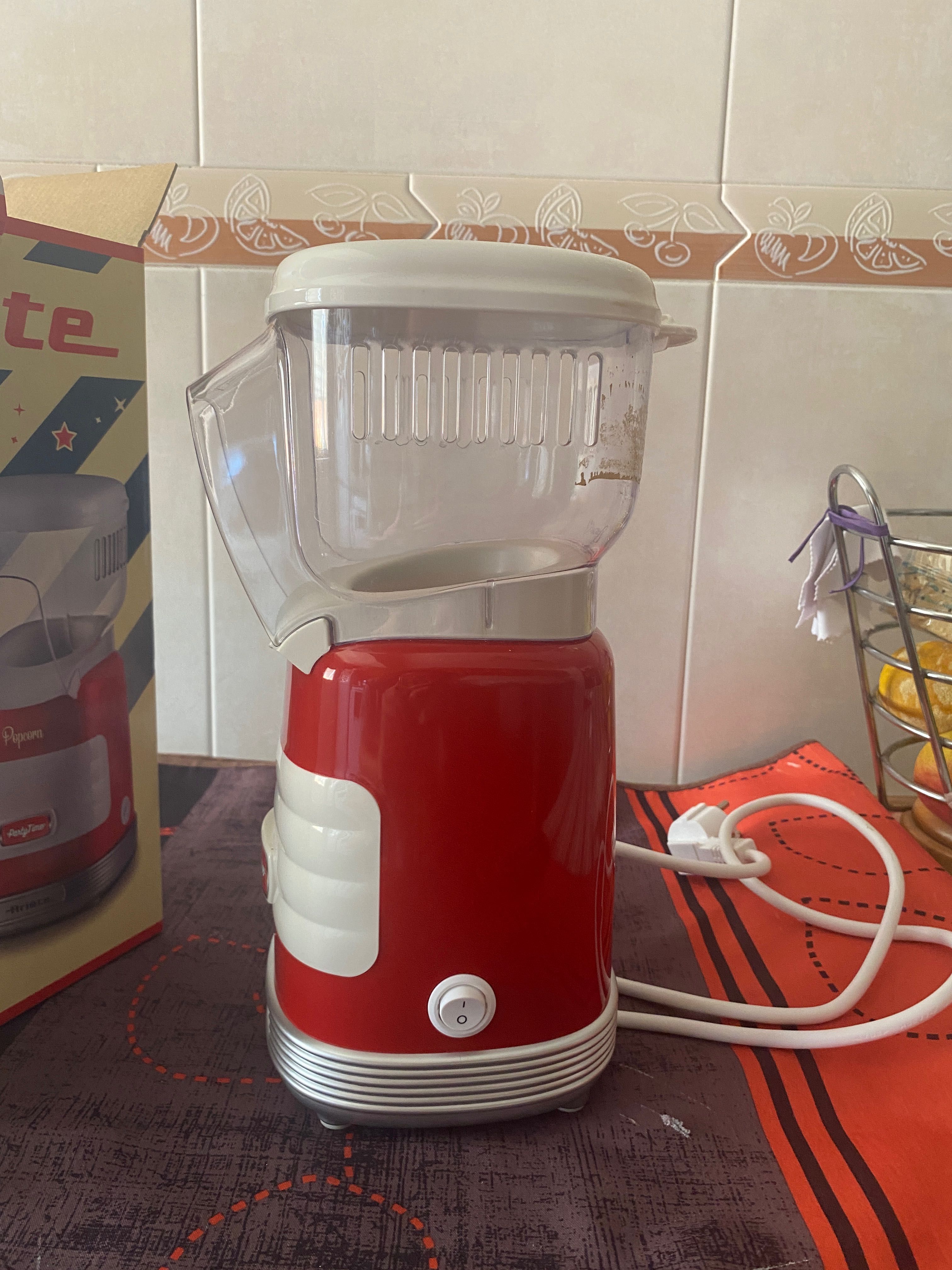 Máquina de fazer pipocas sem óleo