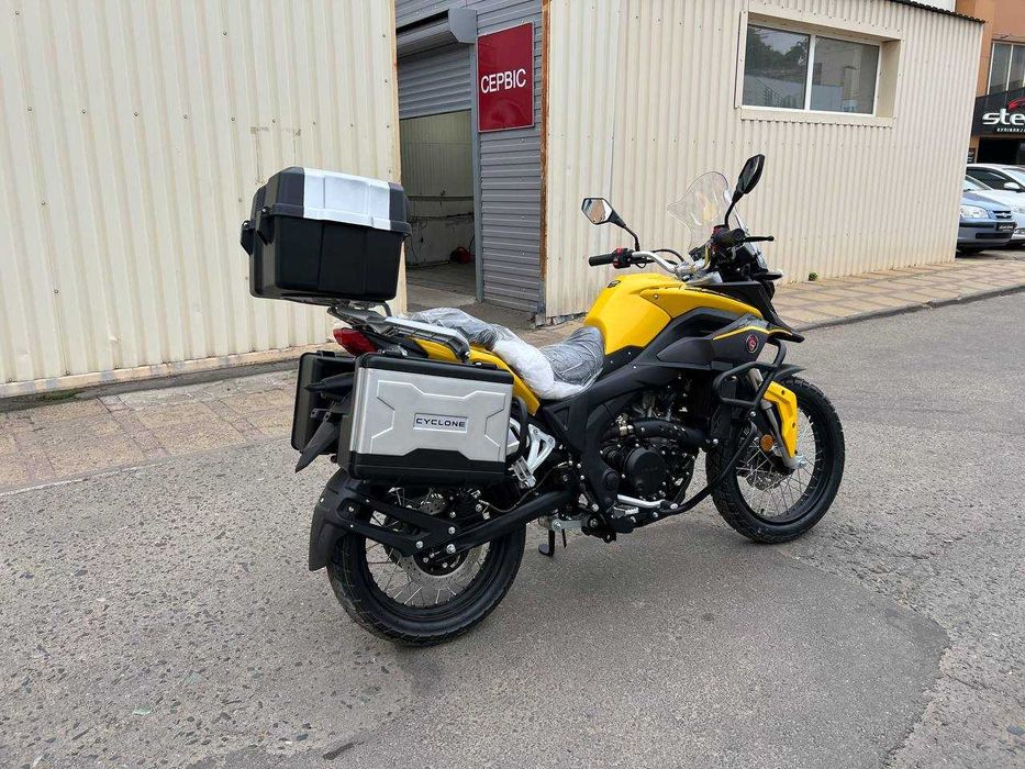 Мотоцикл CYCLONE RX3