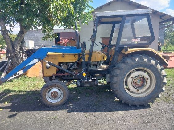 Sprzedam ciągnik C-360