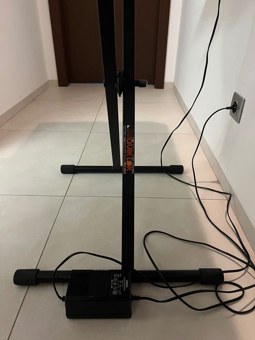 Órgão electrónico Yamaha PSR 620