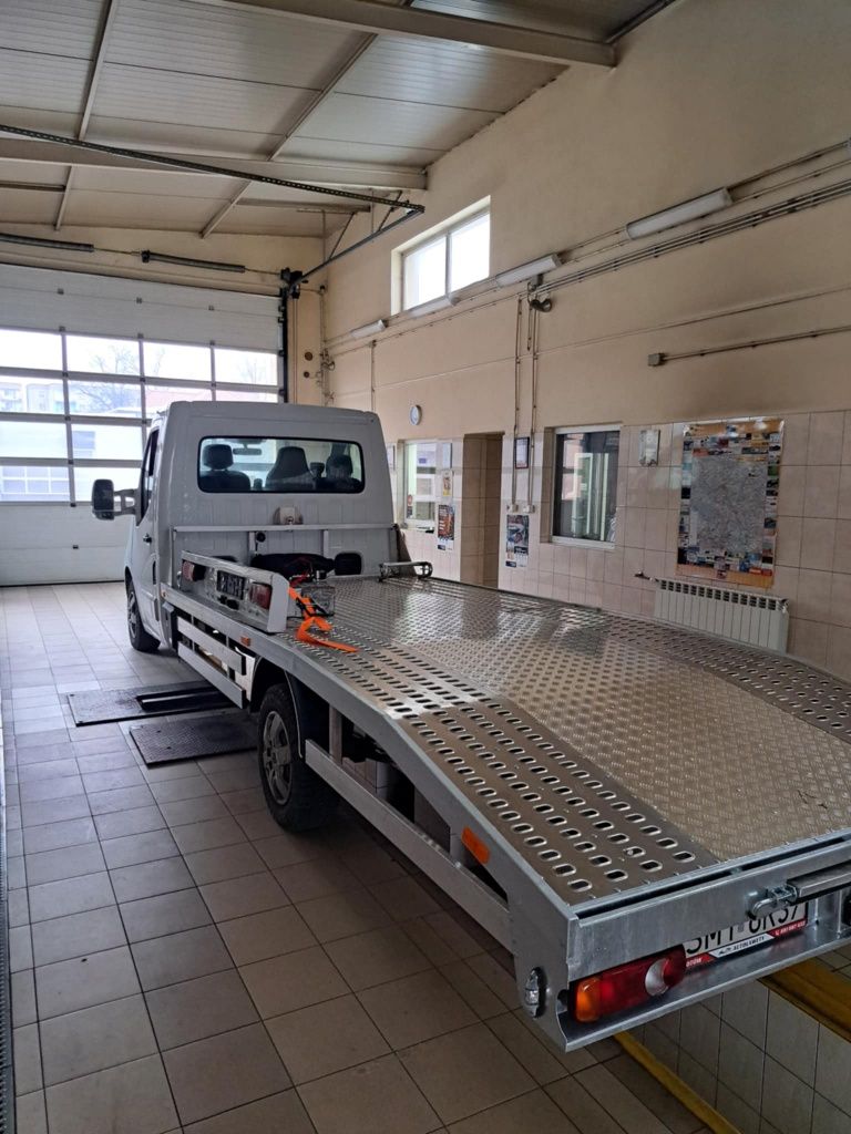 Wynajem auto-lawety