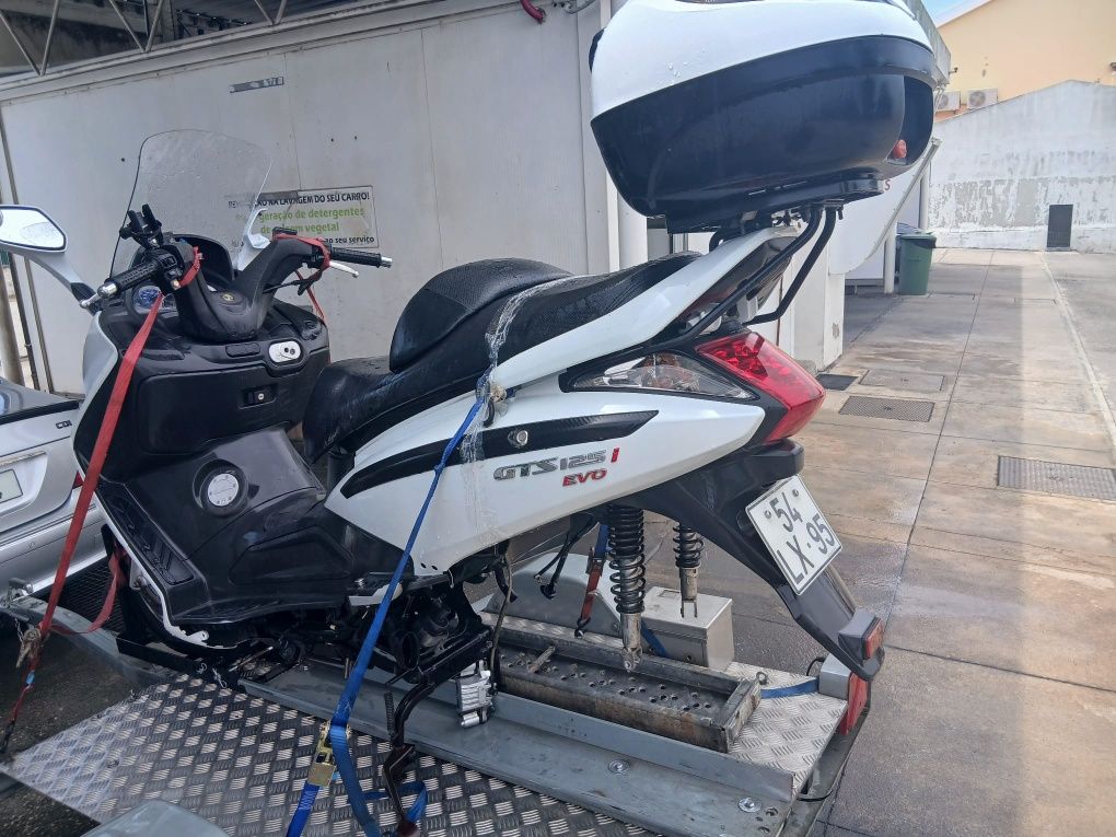 Sym GTS 2012, para venda  peças