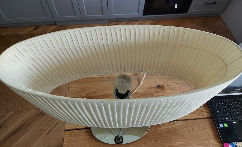 Lampa stołowa, klosz w plisy kremowa/ecri