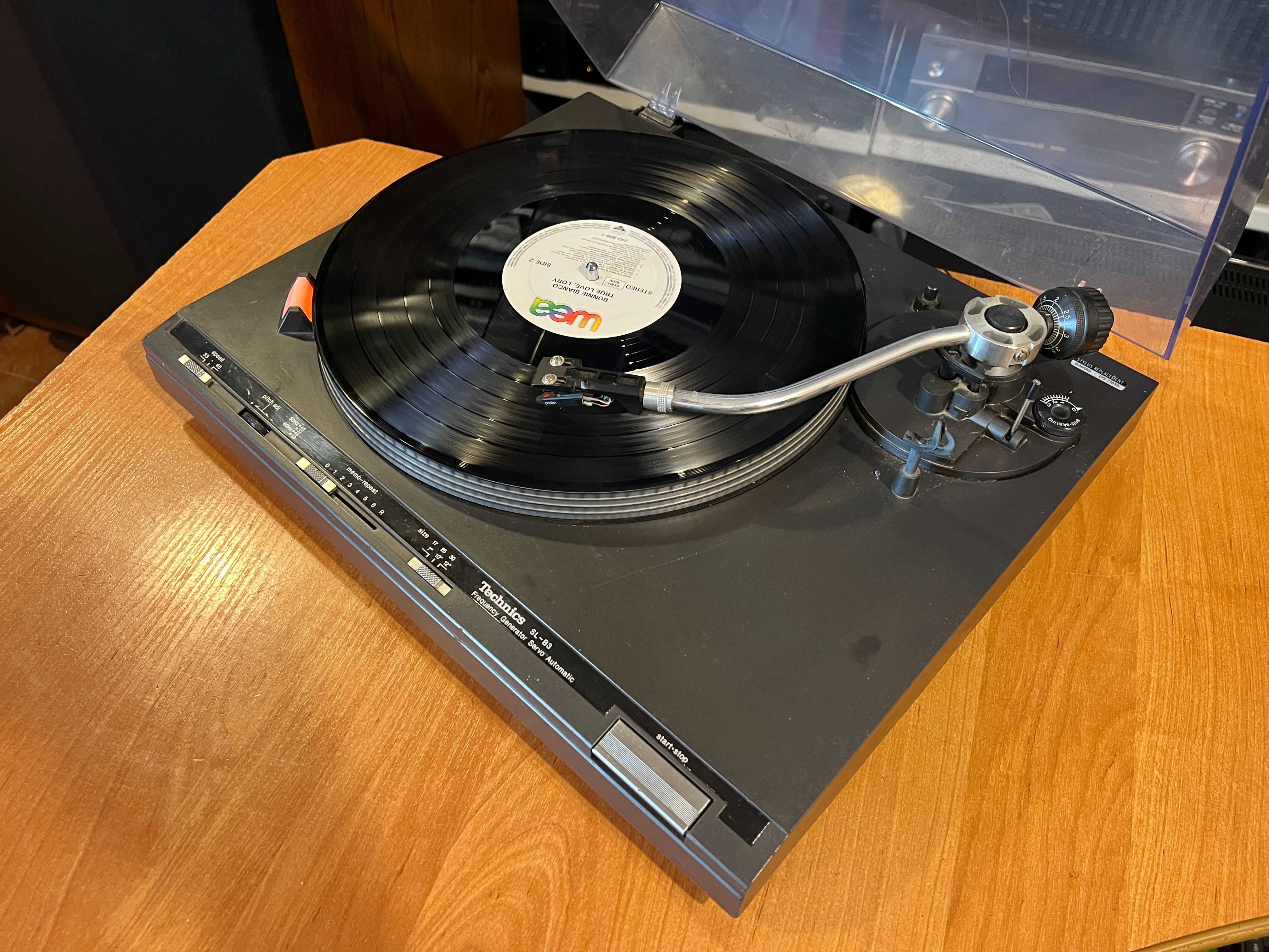 Gramofon Technics SL-B3, Audio Room