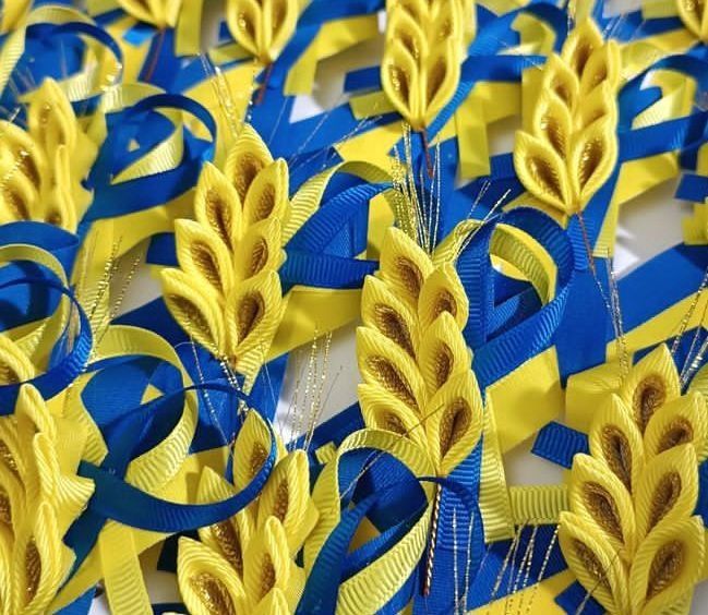 Брошка, колосок, мак, на випускний, 1 вересня