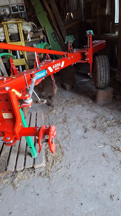 Sprzedam Pług Agro Masz PJ4  (3+1) kverneland
