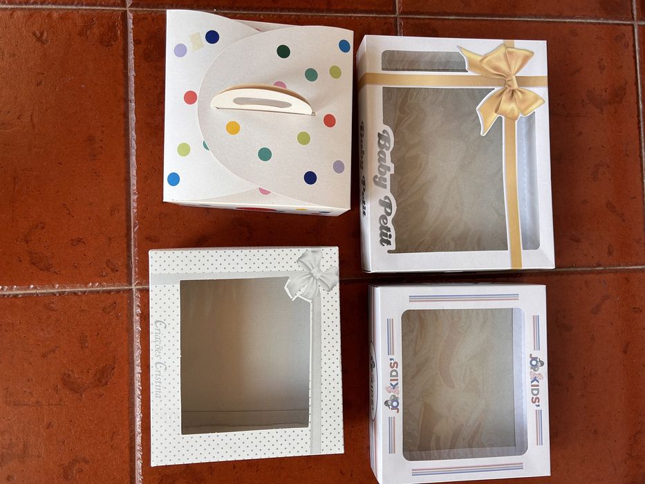 Caixas de oferta para bébé