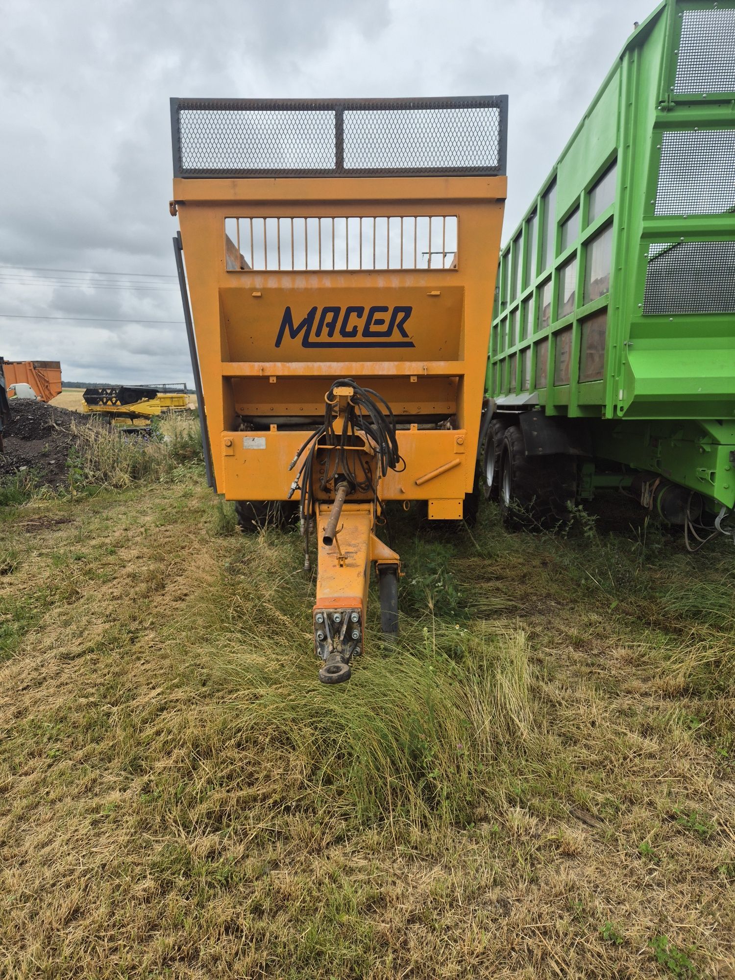 Rozrzutnik obornika Macer 13 ton