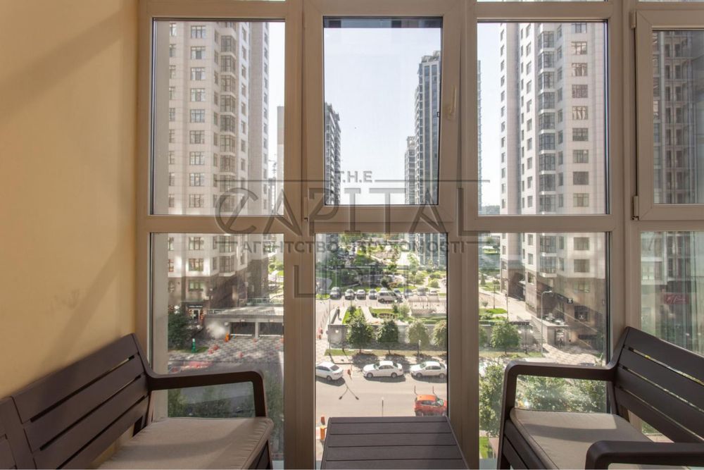 Оренда великої квартири на Липках, Київ