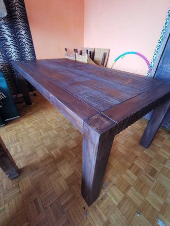 Piękny, rozkładany stół z litego drewna w stylu kolonialnym 200-250cm
