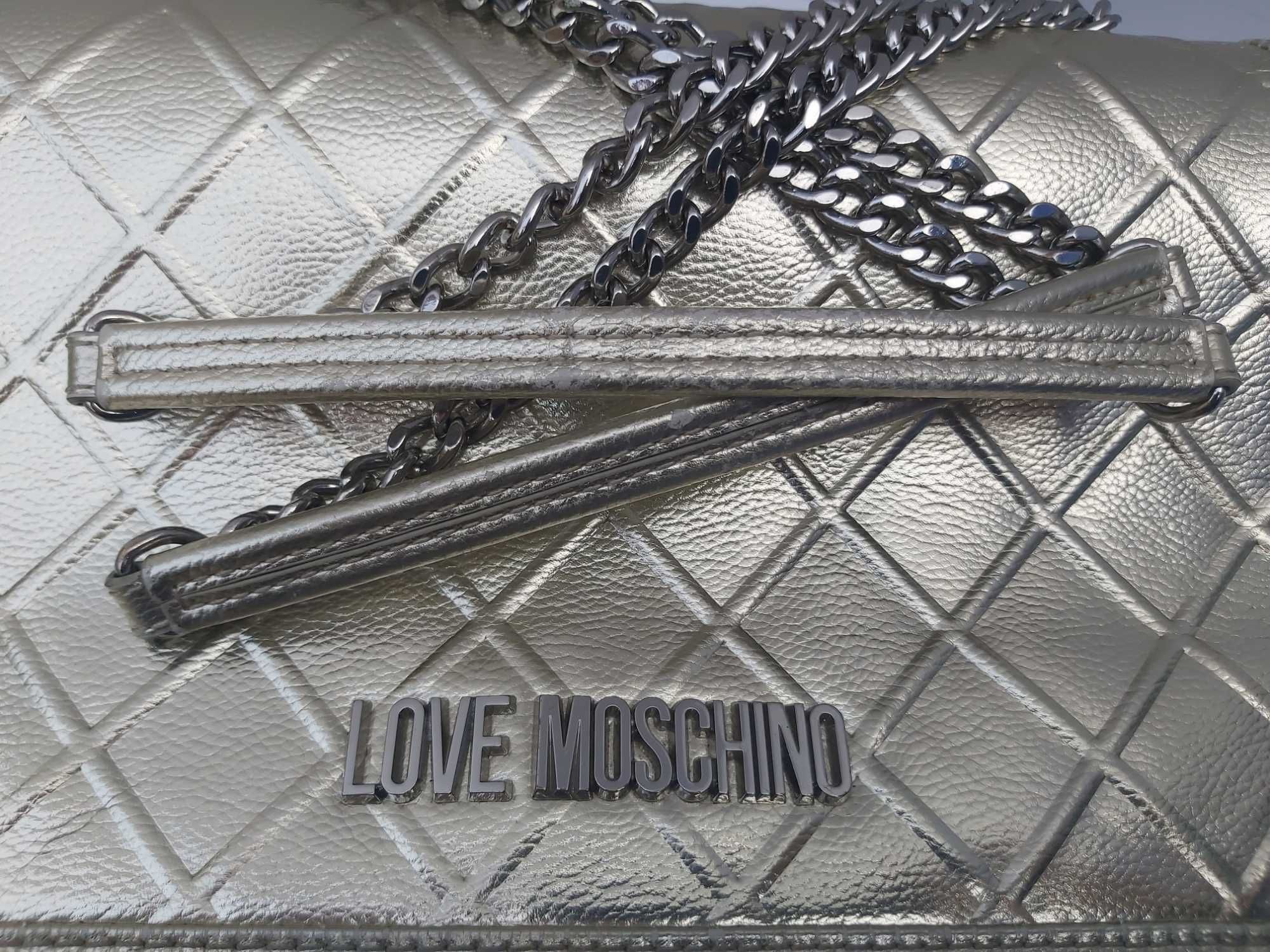 Torba złota LOVE MOSCHINO pikowana koktajlowa torebka