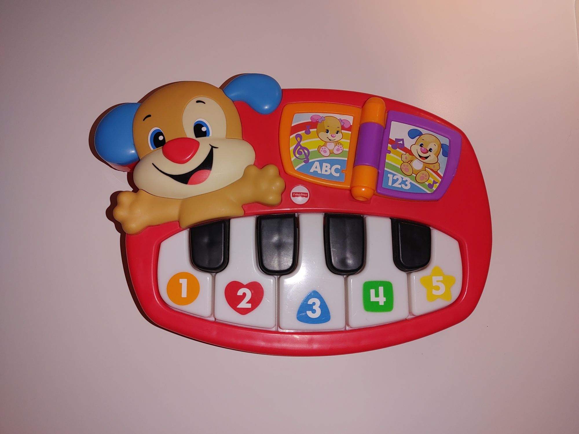 Pianino interaktywne, gra, liczy, śpiewa