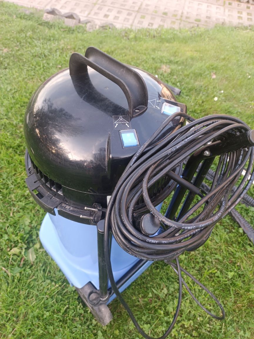 Odkurzacz piorący NUMATIC CT470-2