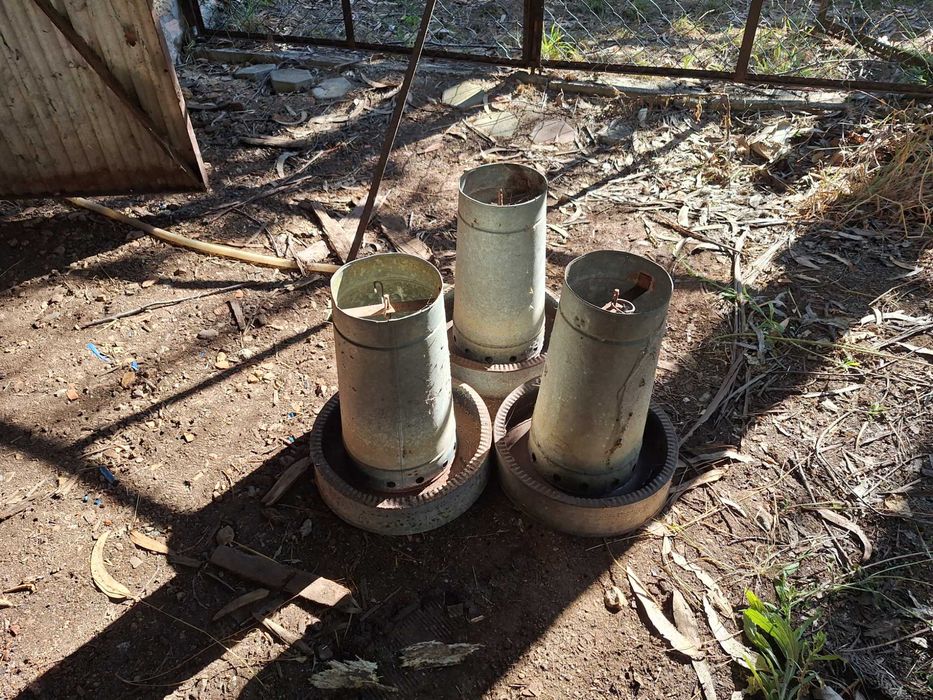 Venda de equipamento usado utilizado em avicultura.