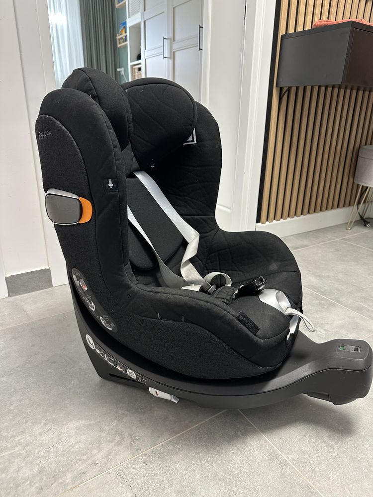 Fotelik Cybex Sirona ZI i-Size Plus fotelik z bazą