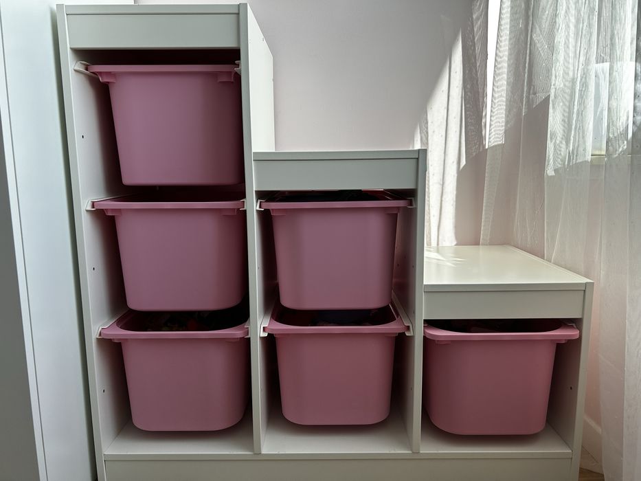 Ikea trofast biały 6 rożowych pudełek