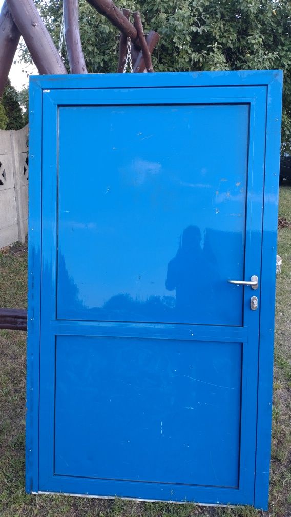 Drzwi przemysłowe aluminiowe 110/203 cm z futryną