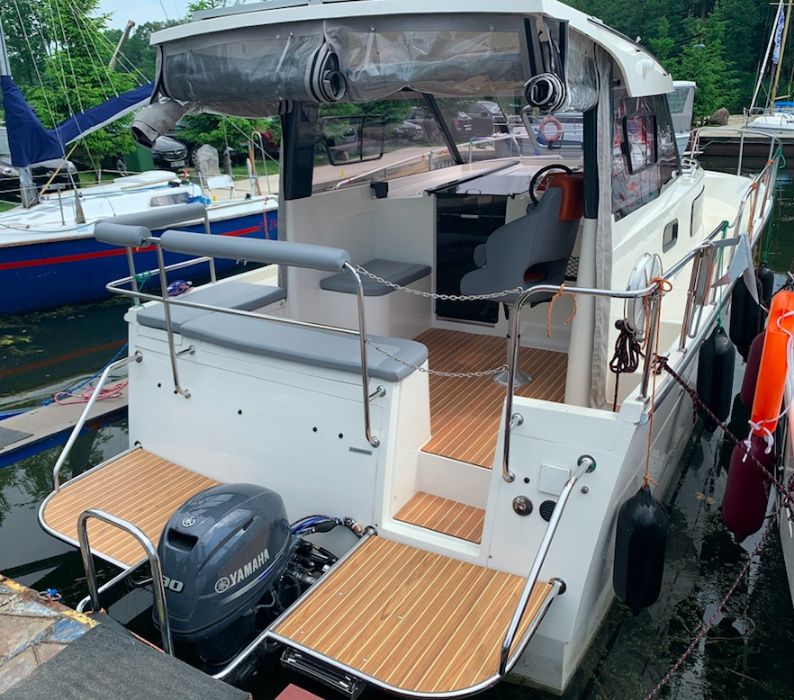 Czarter Jachtu Mazury Bez Patentu NAUTIKA830 6-7os webasto 7dni 2299zł