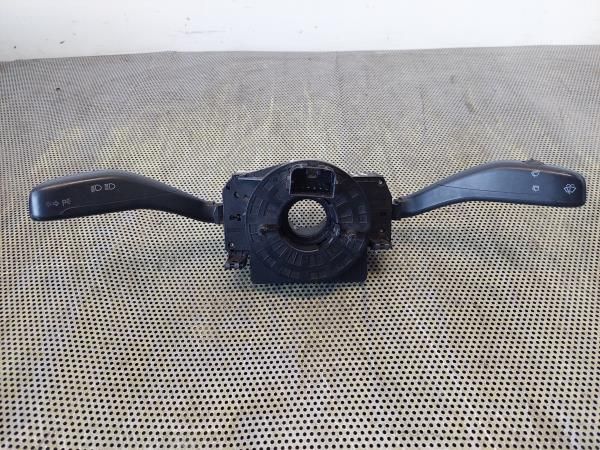 Conjunto / manetes de luzes e limpa vidros VOLKSWAGEN Polo (9N)