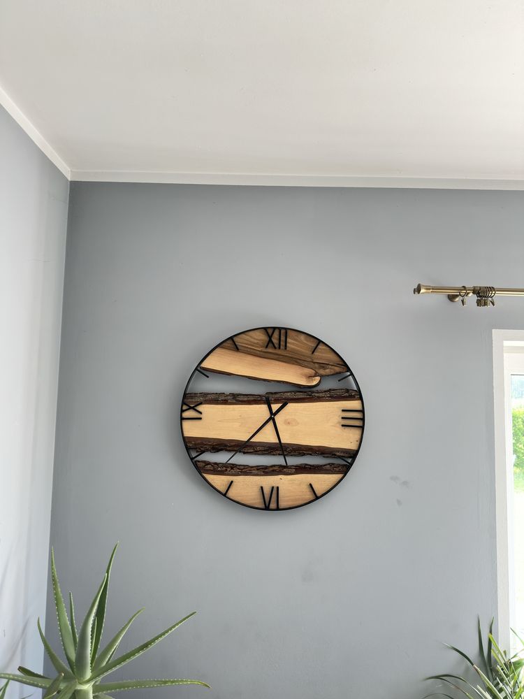 Zegar loft 60 cm z drewna orzech włoski