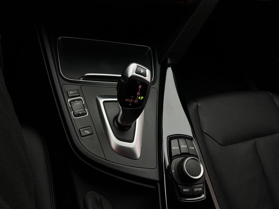 BMW 320i №3791 (ВНЕСОК від 10%) Альянс Авто Кривий Ріг