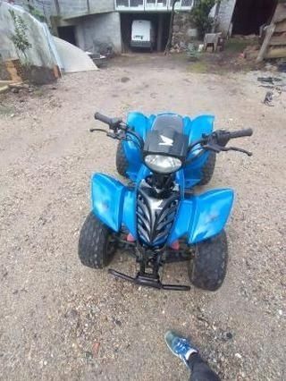 Moto 4 para venda