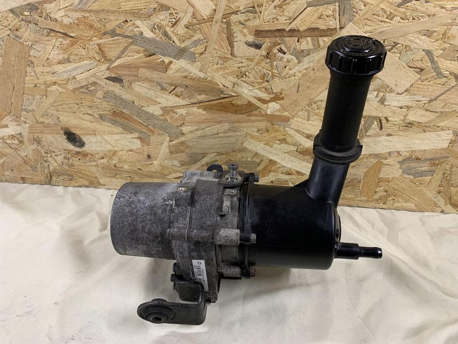 Насос ГУР Пежо 3008 5008 насос егур Пежо 3008 5008 Ситроен