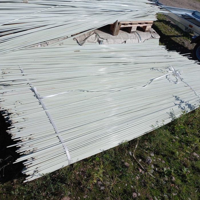 Tyczka Kompozytowa Włókno Szklane Do Upraw fi 8mm 3 m