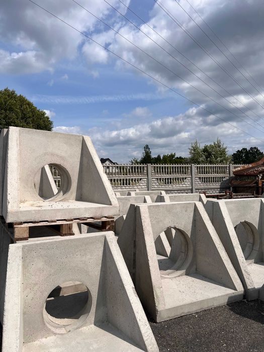 Kręgi betonowe / wyroby betonowe