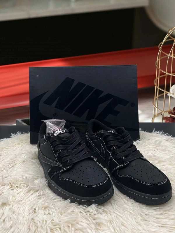 Jordan 1 Retro Low OG SP Travis Scott Black Phantom R.39