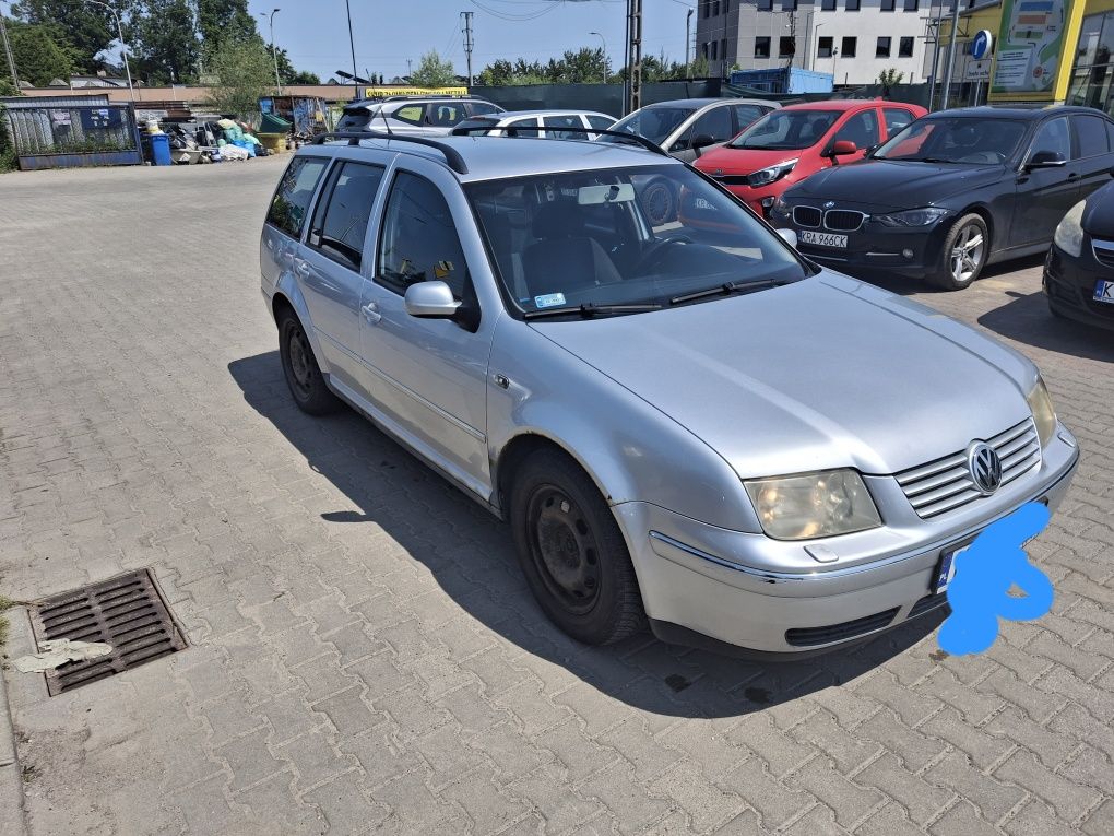 VW Bora 1.9 tdi.
