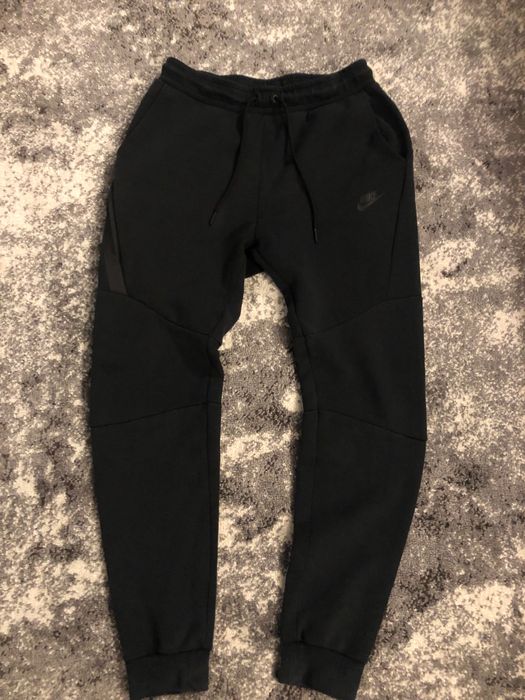 Спортивні штани Nike Tech Fleece
