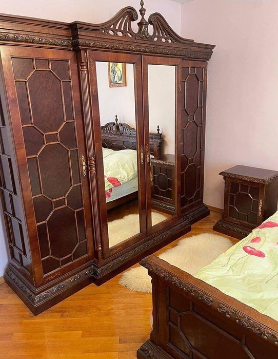Будинок у затишному місці
