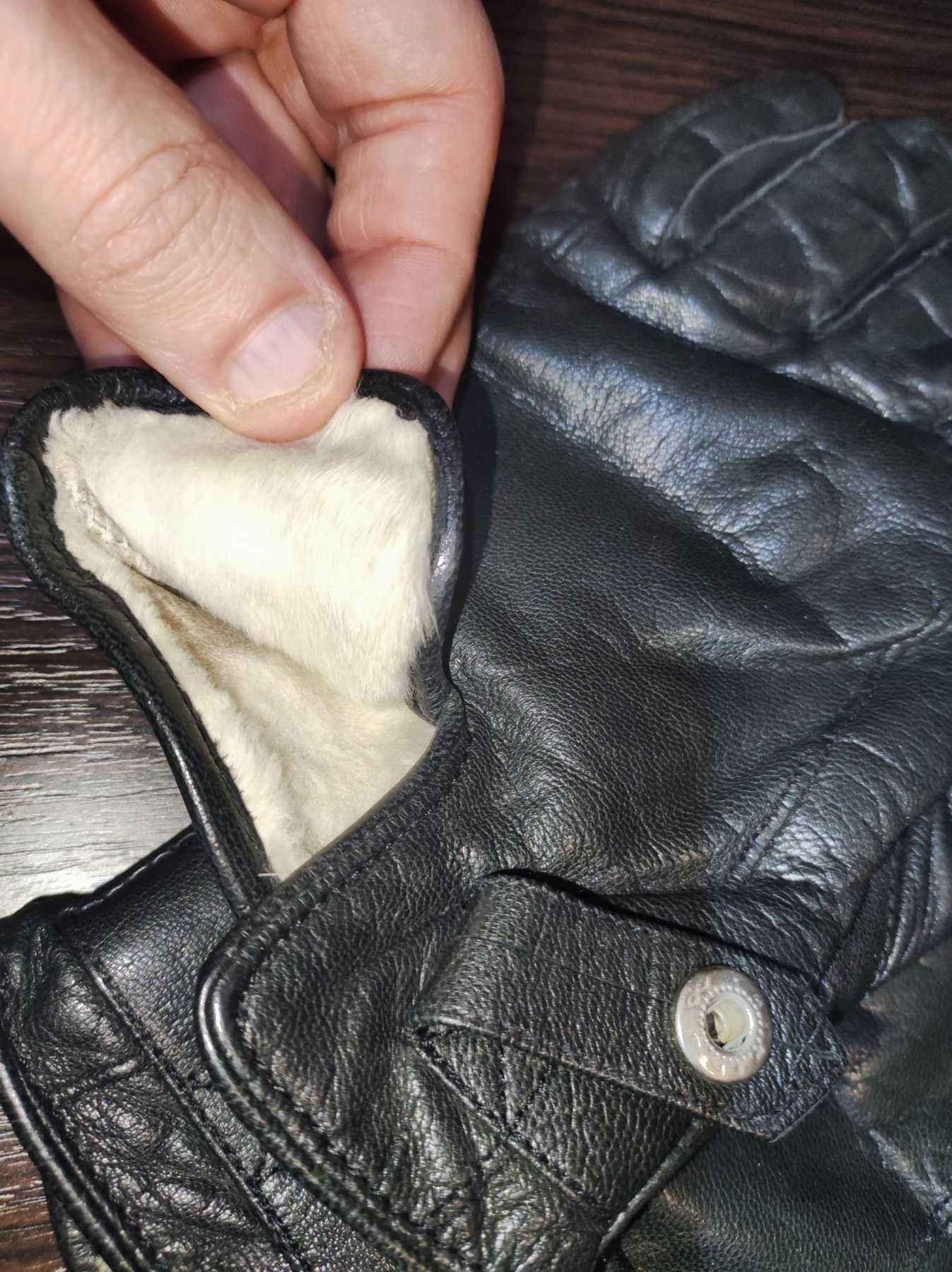 Кожаные перчатки мех натуральные , чехлы .