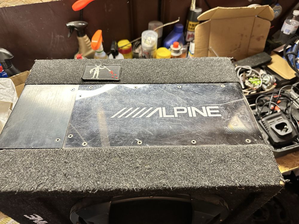 Оригінальний Alpine