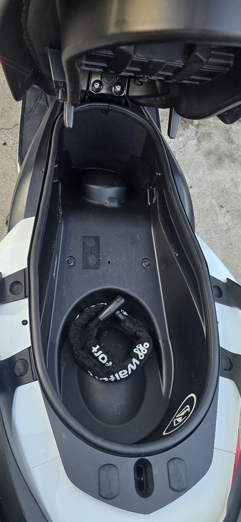 Vendo X-max 125cc